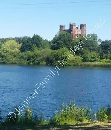 Jenner Family Holiday Homes At Tattershall Lakes Dogdyke Esterno foto
